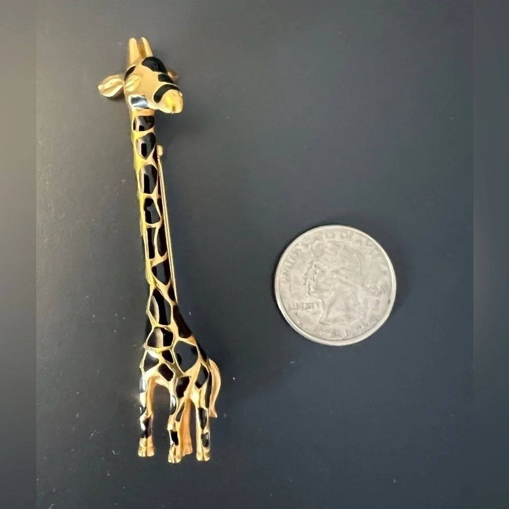Vintage Carolee Gold/Black Giraffe Pin - Picture 6 of 9